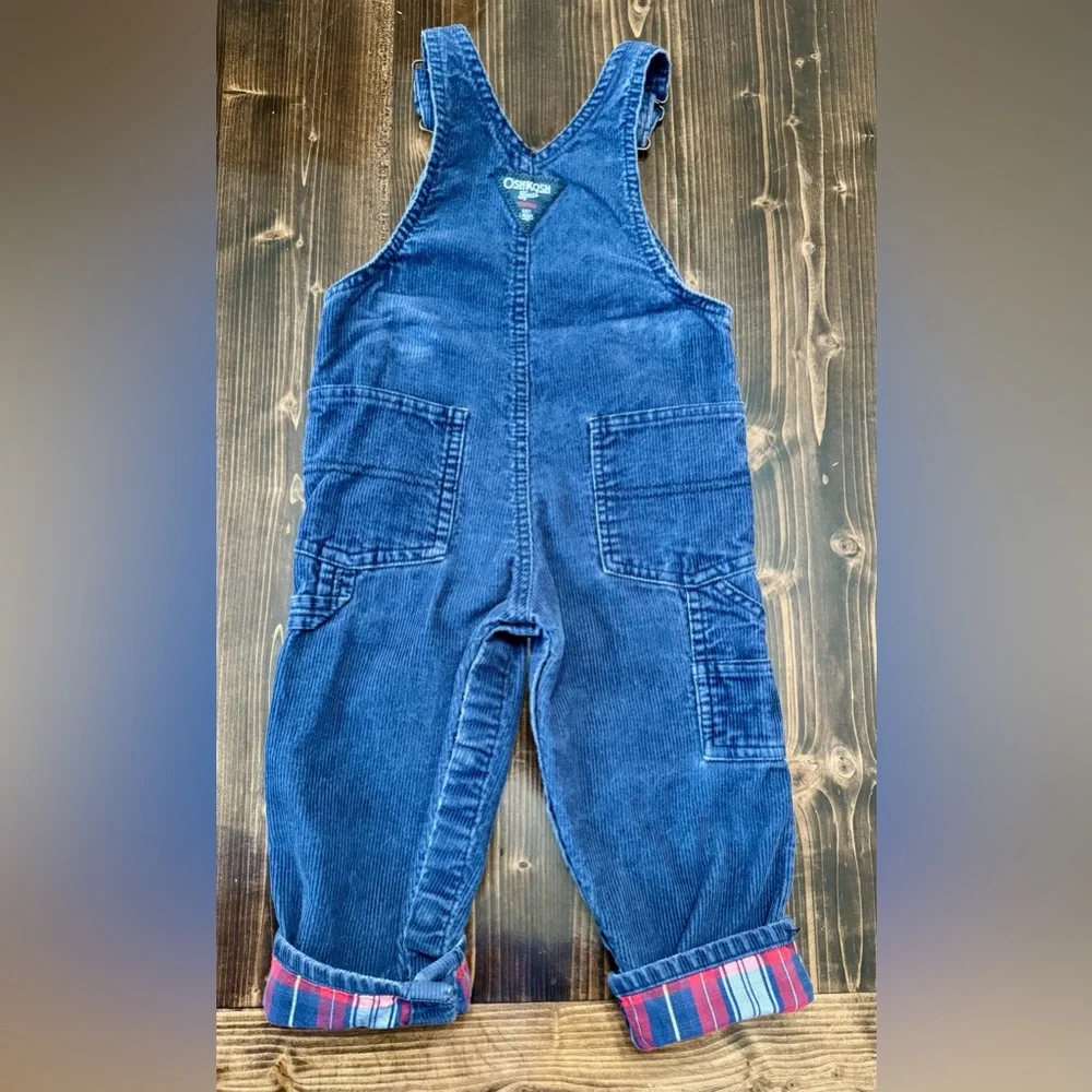 Vintage OshKosh B'gosh Navy Blue Corduroy Overalls with‎ Plaid Lining